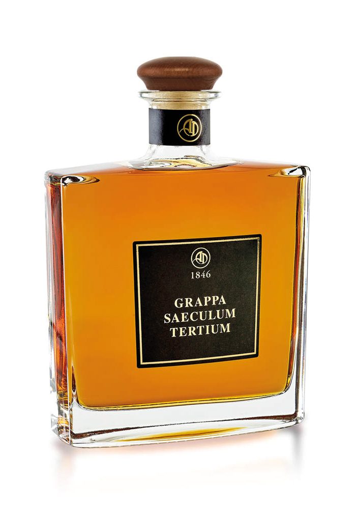 Grappa-riserva-15-anni-Saeculum-Tertium